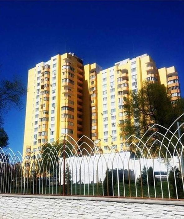 Apartamento Loft Centr Tiraspol Exterior foto